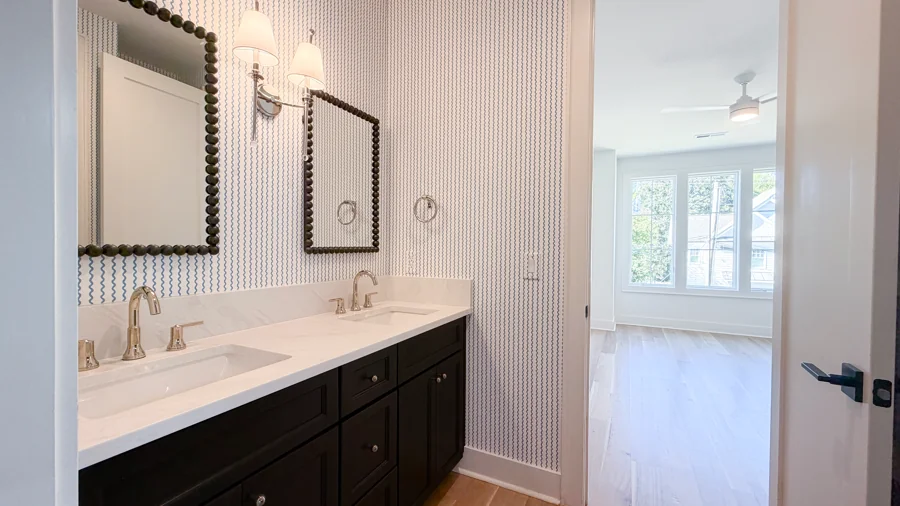 1904 McCarthy — Bath A&B