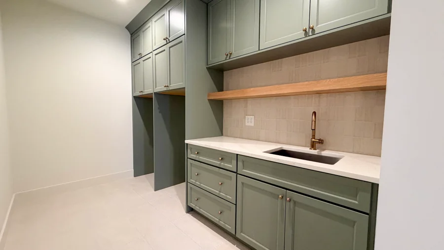1904 McCarthy — Laundry