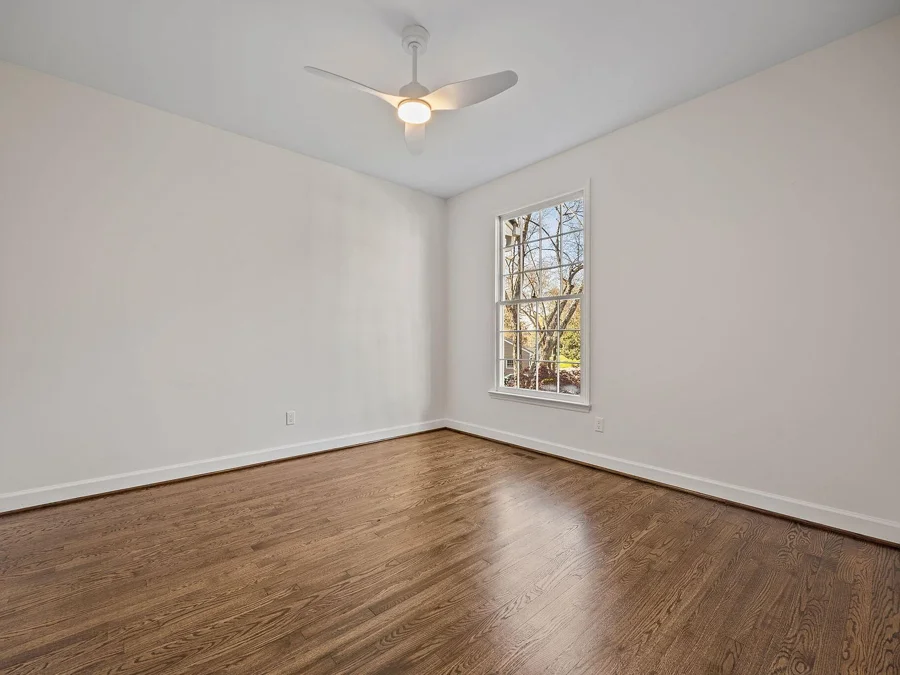 Ashland — Bedroom