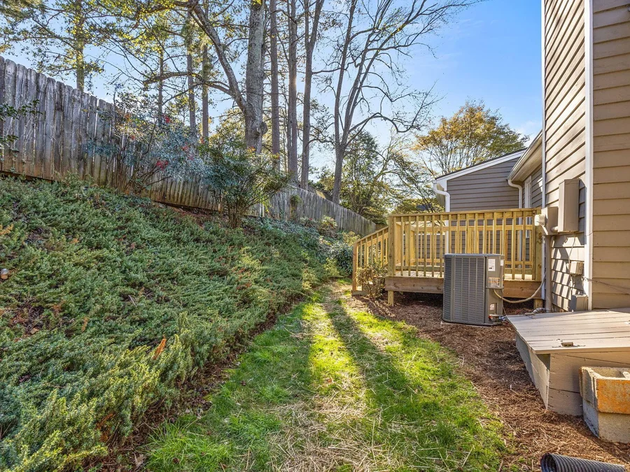 Ashland — Backyard