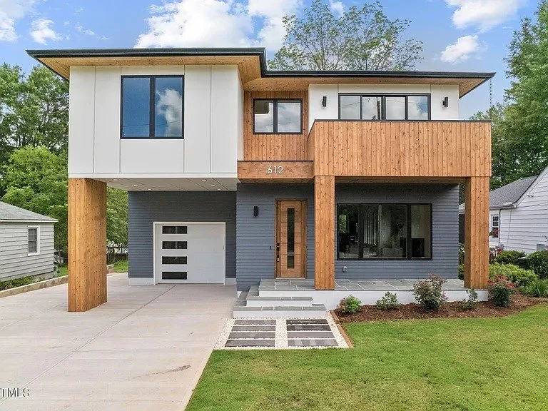 Drew Street completed home photograph