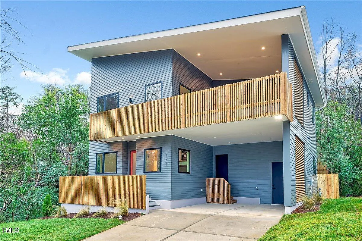 Malta Avenue completed home photograph
